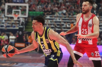 Olympiakos-Fenerbahçe Beko: 79-61: (MAÇ SONUCU)