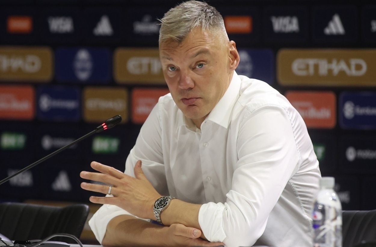 Fenerbahçe resmen yıkıldı: Tek söz 'üzgünüz' oldu