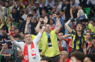Skandal sonrası Fenerbahçe taraftarına resmi özür!
