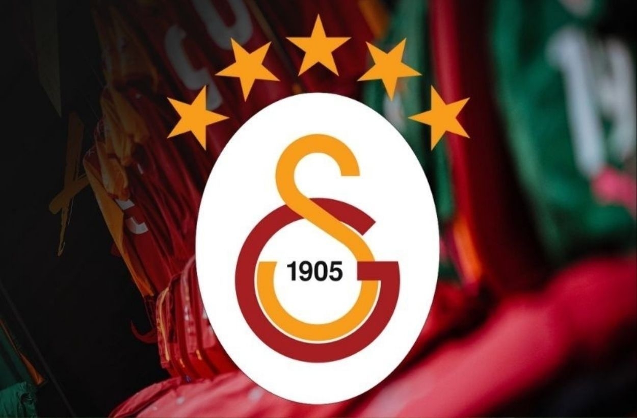 Galatasaray'da beklenen ayrılık! KAP'a resmi açıklama geldi