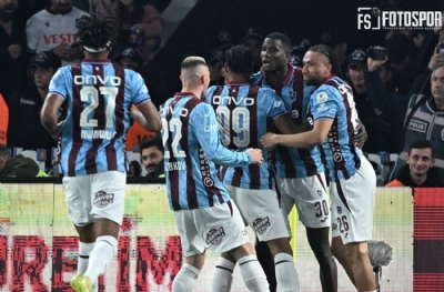 Trabzonspor'un yıldızları kapış kapış! Bir teklif de ABD'den geldi