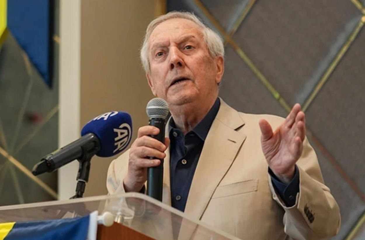 Aziz Yıldırım'dan teknik direktör açıklaması