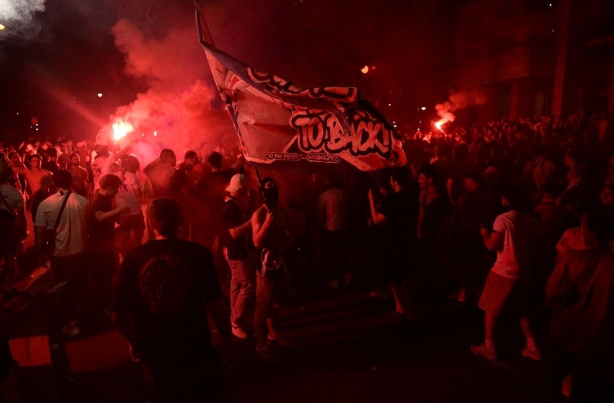 PSG kazandı Paris kaybetti: Sevinmeye bile Fransızlar