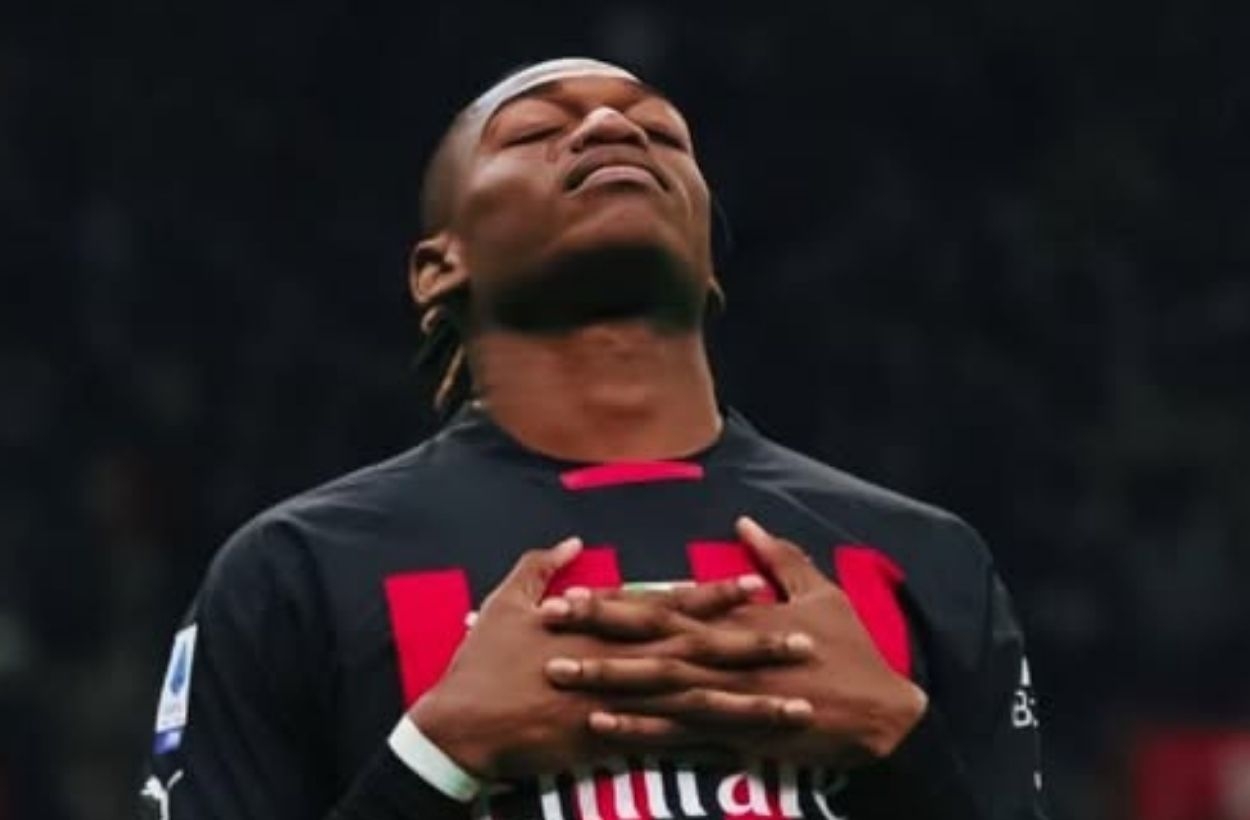 Rafael Leao indirimi kaptı: Fenerbahçe ve Galatasaray'a müjde