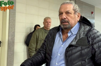 Galatasaray Erman Toroğlu'nu affetmedi