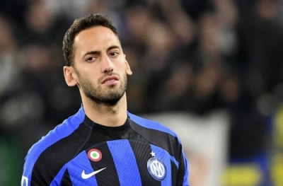 Hakan Safi'den Hakan Çalhanoğlu hamlesi: İstanbul'a geldi