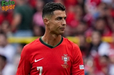 2026 Dünya Kupası'nda 40 yaş üstü 7 futbolcu forma giyecek