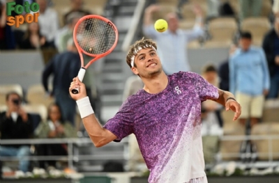 Flavio Cobolli, Fransa Açık'ta yarı finale çıktı