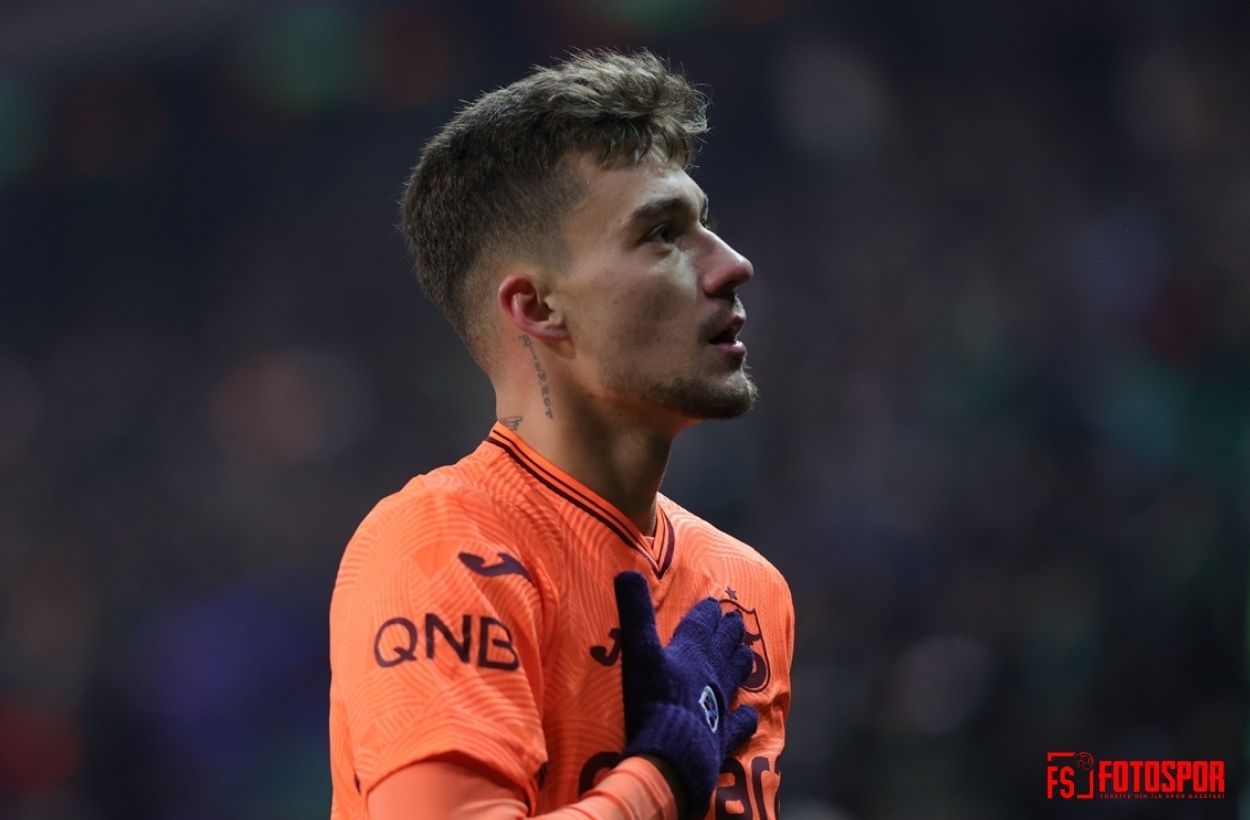Trabzonspor Ernest Muçi'yi KAP'a bildirdi!
