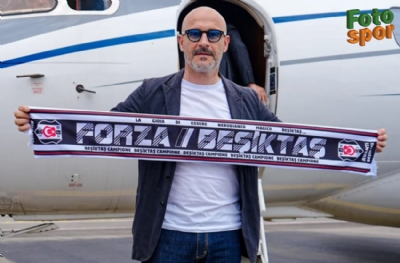 Beşiktaş'ta imza günü