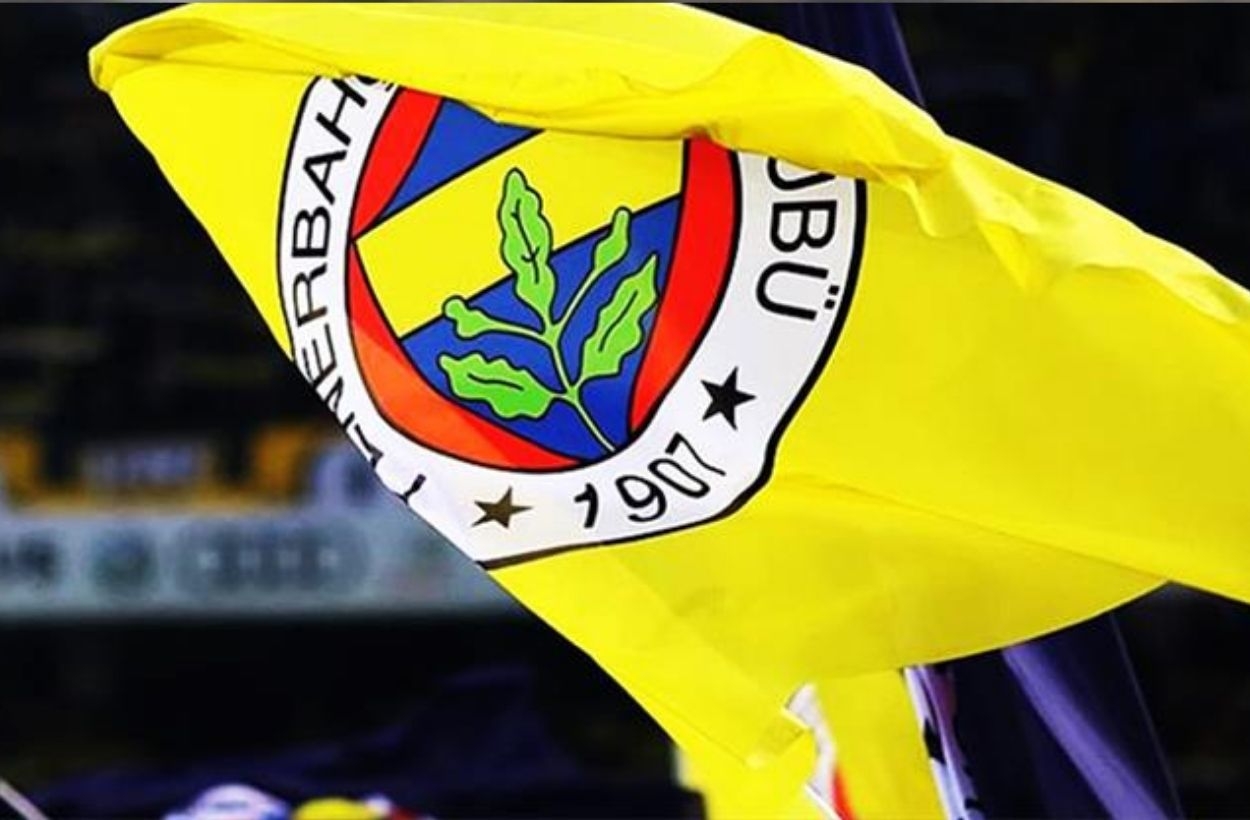 Fenerbahçe'de 2 şok imza! Kulüp şu anda resmen başkansız
