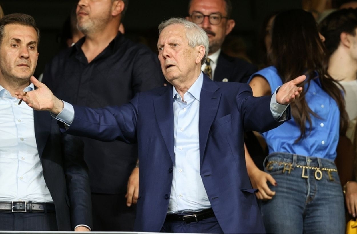 Aziz Yıldırım ‘ayrılmak istiyor‘ dedi! O isim orta
