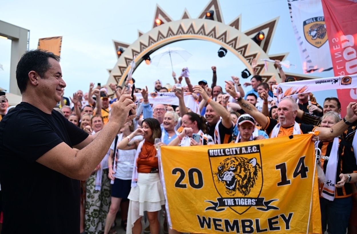 Antalya'da Premier Lig Coşkusu! Acun Ilıcalı Hull 