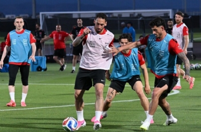 Türkler A Milli Futbol Takımını Arizona'da yalnız bırakmadı