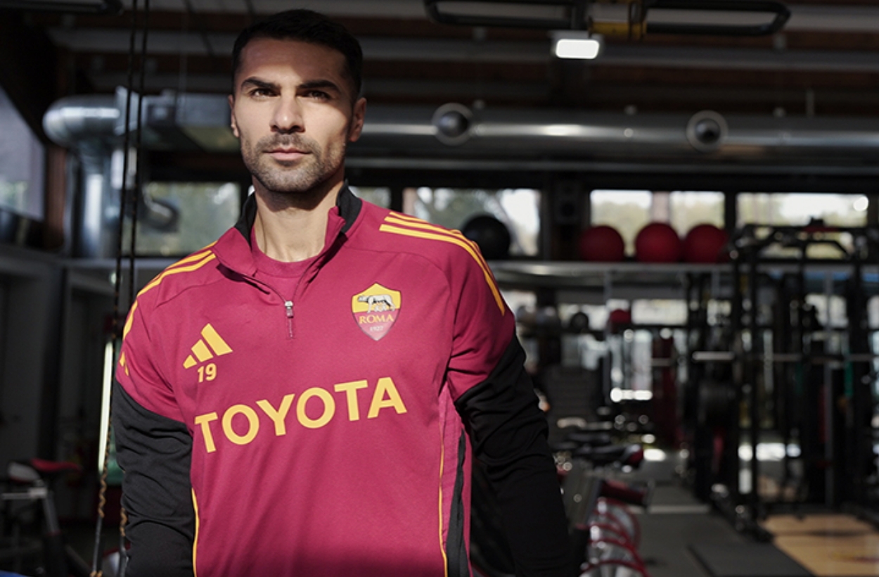 Galatasaraylıdan Galatasaray'a red! Fenerbahçe içi