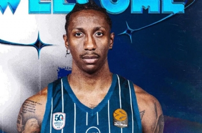 Anadolu Efes, Saben Lee'ye veda etti