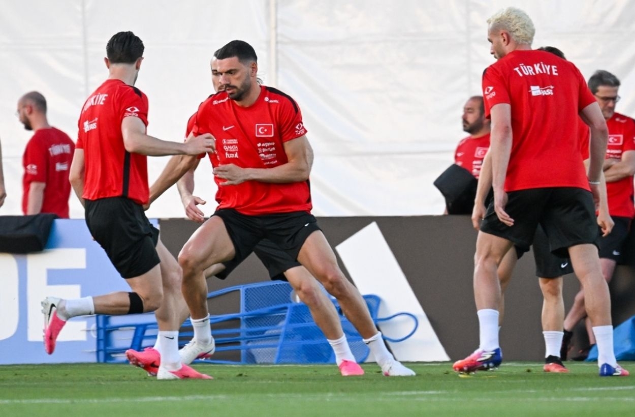 İsmail Yüksek Merih Demiral şov: Merih futbol sonrasına hazırlanıyor