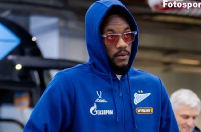 Jhon Duran'dan Galatasaray'a mesaj var