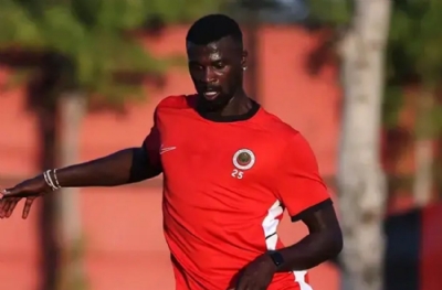 Gençlerbirliği, M'Baye Niang ile yolları ayırdı