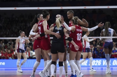 Sultanlar horoz kesti! 6'ncı sıraya yükseldik