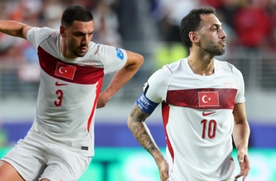 4 isme bir daha milli forma yok! Çalhanoğlu ve Merih kararı