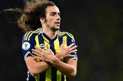 Guendouzi'ye kulübe yolu görüncü: İsmail Kartal'ın ilk kurbanı