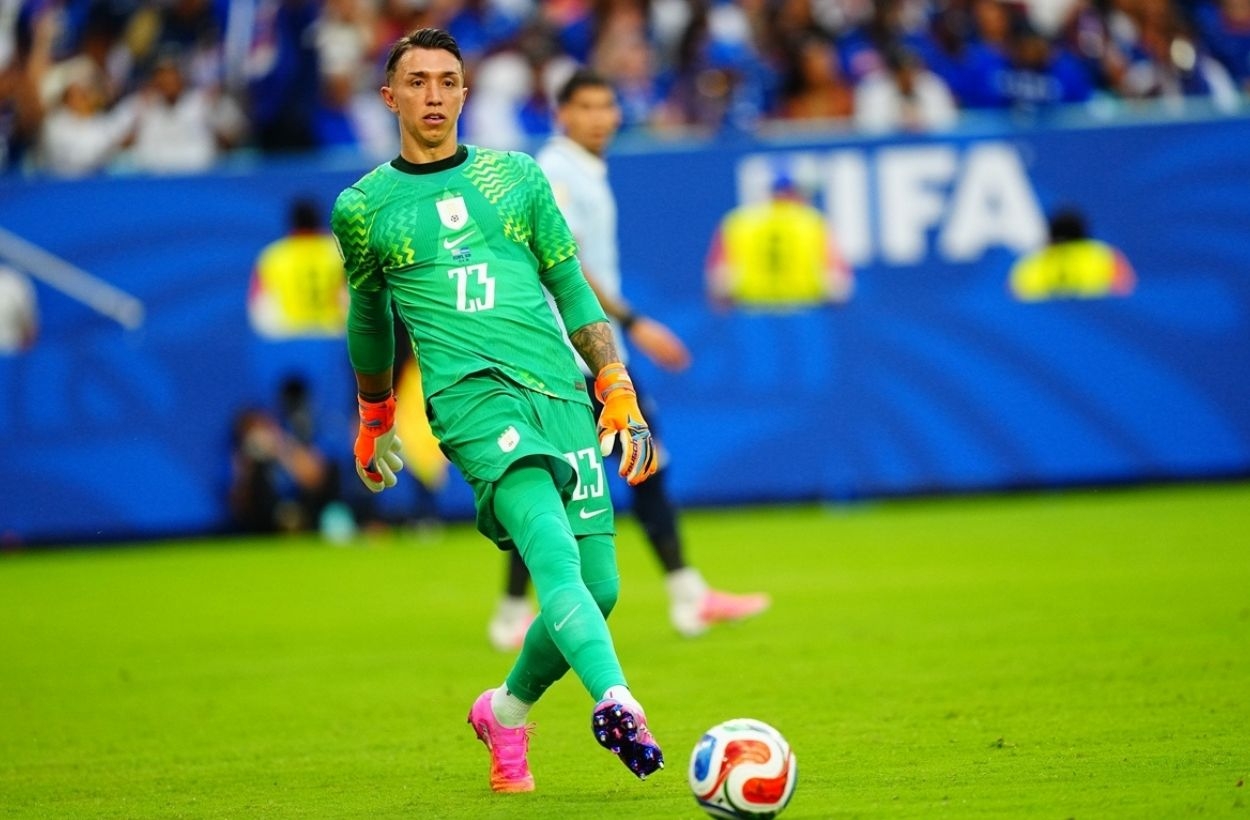 Muslera yüzünden isyan çıktı: 'Uruguay'a zarar veriyorsun'