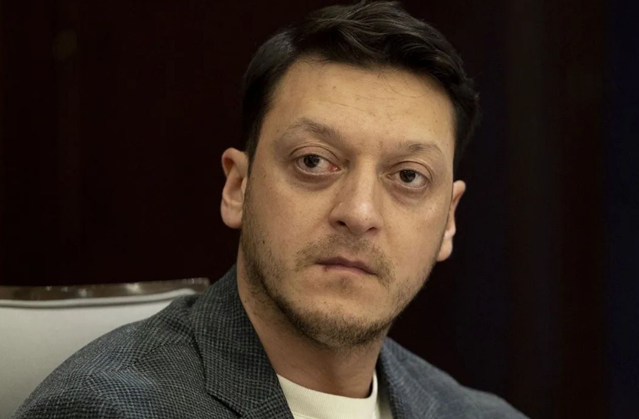 TFF'nin başına Mesut Özil: Hacıosmanoğlu'nun suyu ısındı