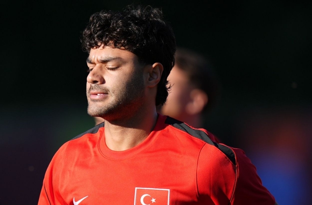 Ozan Kabak'tan geçit yok: Merih Demiral'ın yerinde