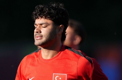 Ozan Kabak'tan geçit yok: Merih Demiral'ın yerinde