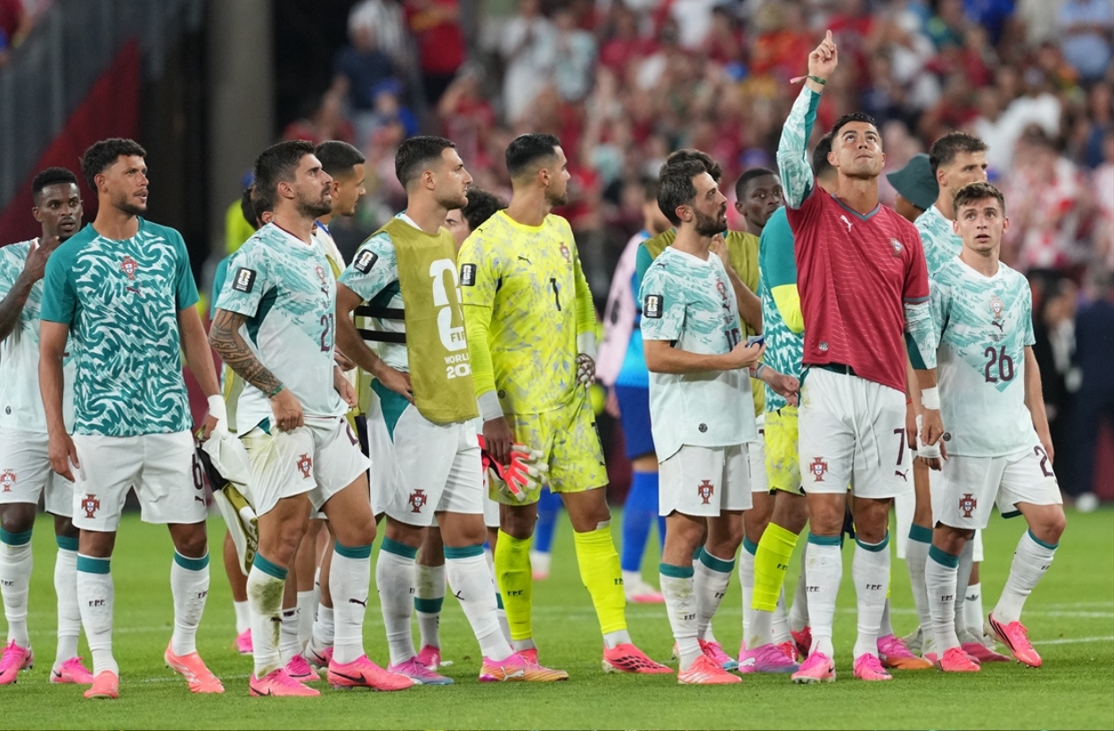 Hakem yardım etti Ronaldo turladı! İspanya karşısında kim yardım edecek?