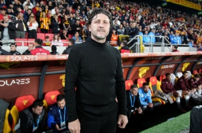 Fatih Tekke'den flaş transfer sözleri: Yürümeyi Bilen Oyuncu 3-5 Milyon İstiyor!