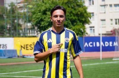 Fenerbahçe, Florya'nın kalbinden aldı! Artık çubukluyu giyecek