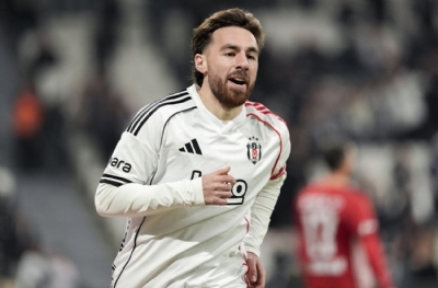 Tek başına Beşiktaş'ı kurtaracak! Orkun Kökçü'den 50 Milyon Euro