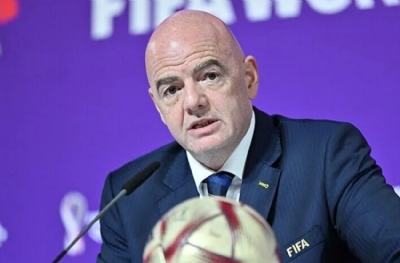 Infantino'nun yüzü de kızarmıyormıyor! Kırmızıyı iptal eden Dubaili