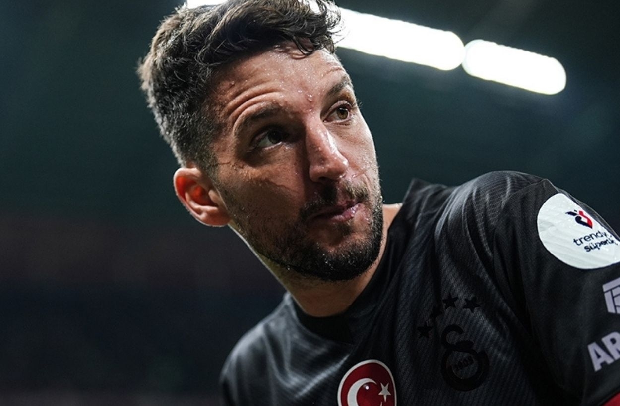 Mertens Galatasaray'a dönecek mi? Düşüncesi belli oldu
