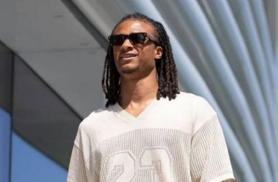 Nathan Ake kampa katıldı
