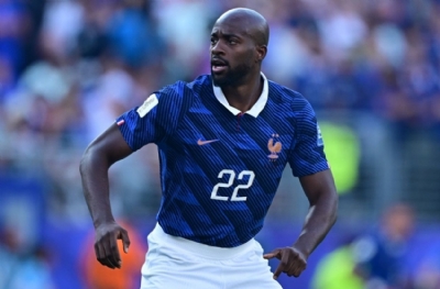 Boom boom Mateta! Herkese meydan okuyor