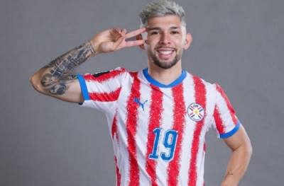 Galatasaray pazarlığa başladı! Hedef Julio Enciso