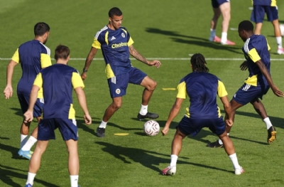 Fenerbahçe'nin UEFA listesi güncellendi 