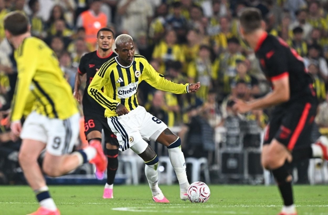 Fenerbahçe-Gornik Zabrze: 1-0 (MAÇ SONUCU)