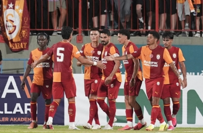 Galatasaray'da transfer şov! 5 imza birden