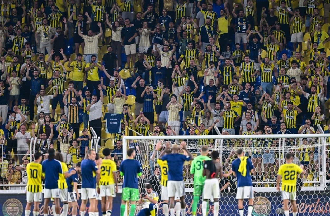 İlk resmi maçında Fenerbahçe! Nasıl bir sezon umut ettirdi
