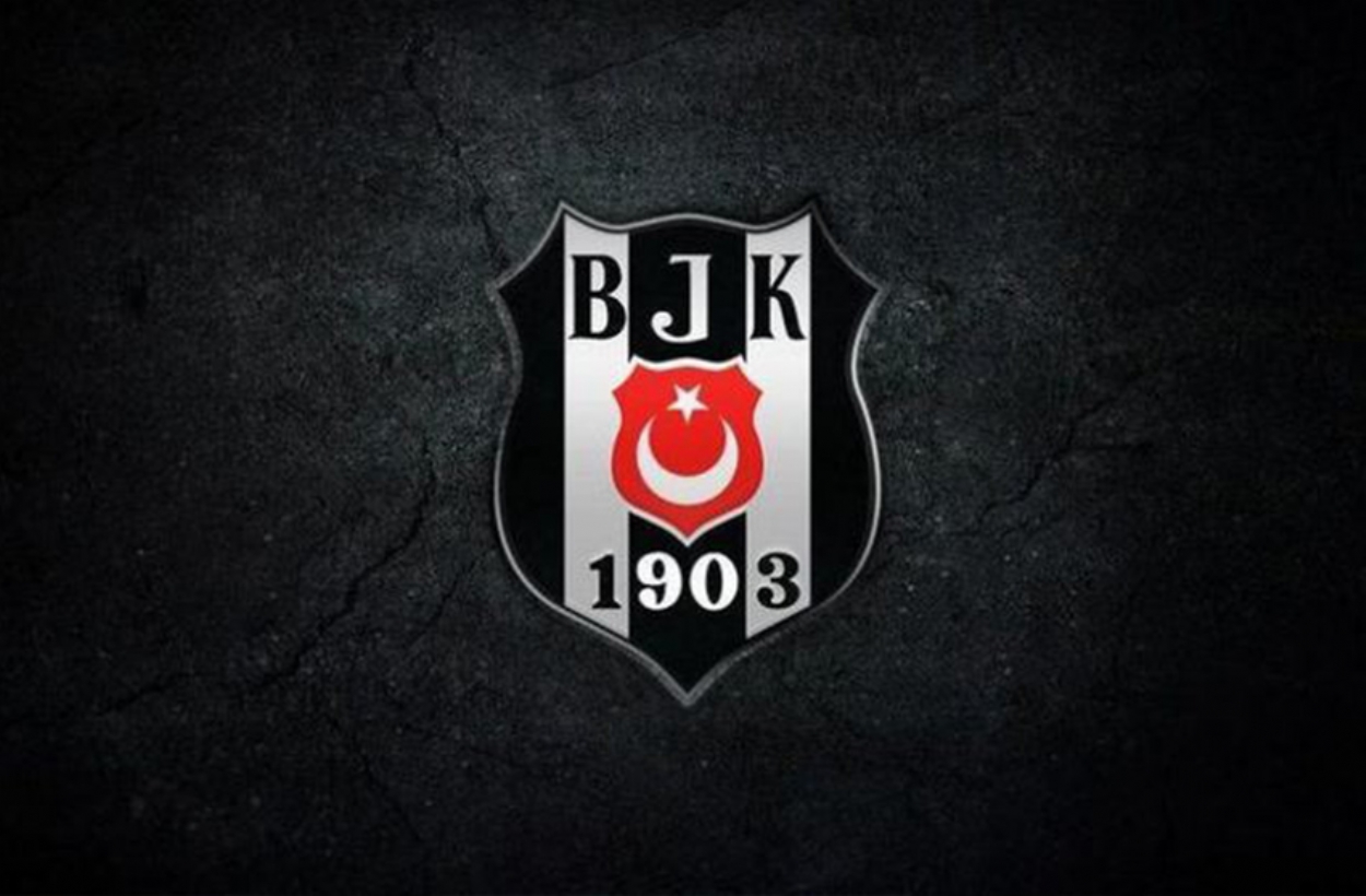 Salah paylaşımları yapmıştı! Görevinden istifa etti