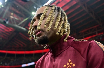Bayern Münih'te Sacha Boey çıkmazı: 