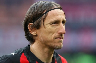Luka Modric imzayı attı