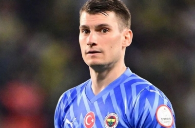 Fenerbahçe 3'e 5'e bakıyor! Livakovic nereye gidecek?
