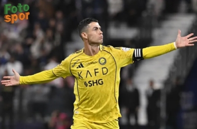 Ronaldo Galatasaray'a rakip oldu