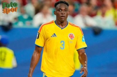 Jhon Lucumí için Napoli de devrede