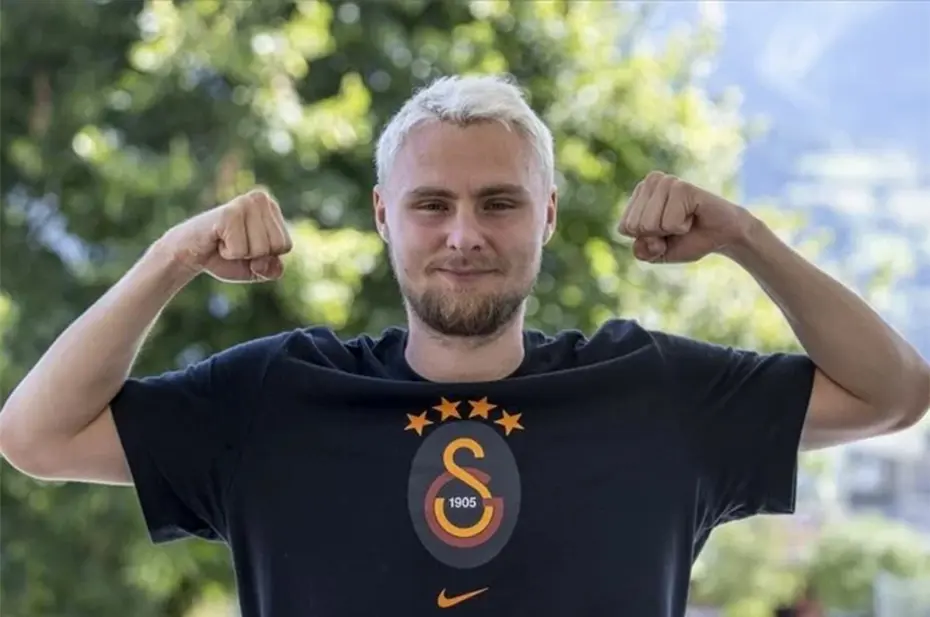 Victor Nelsson